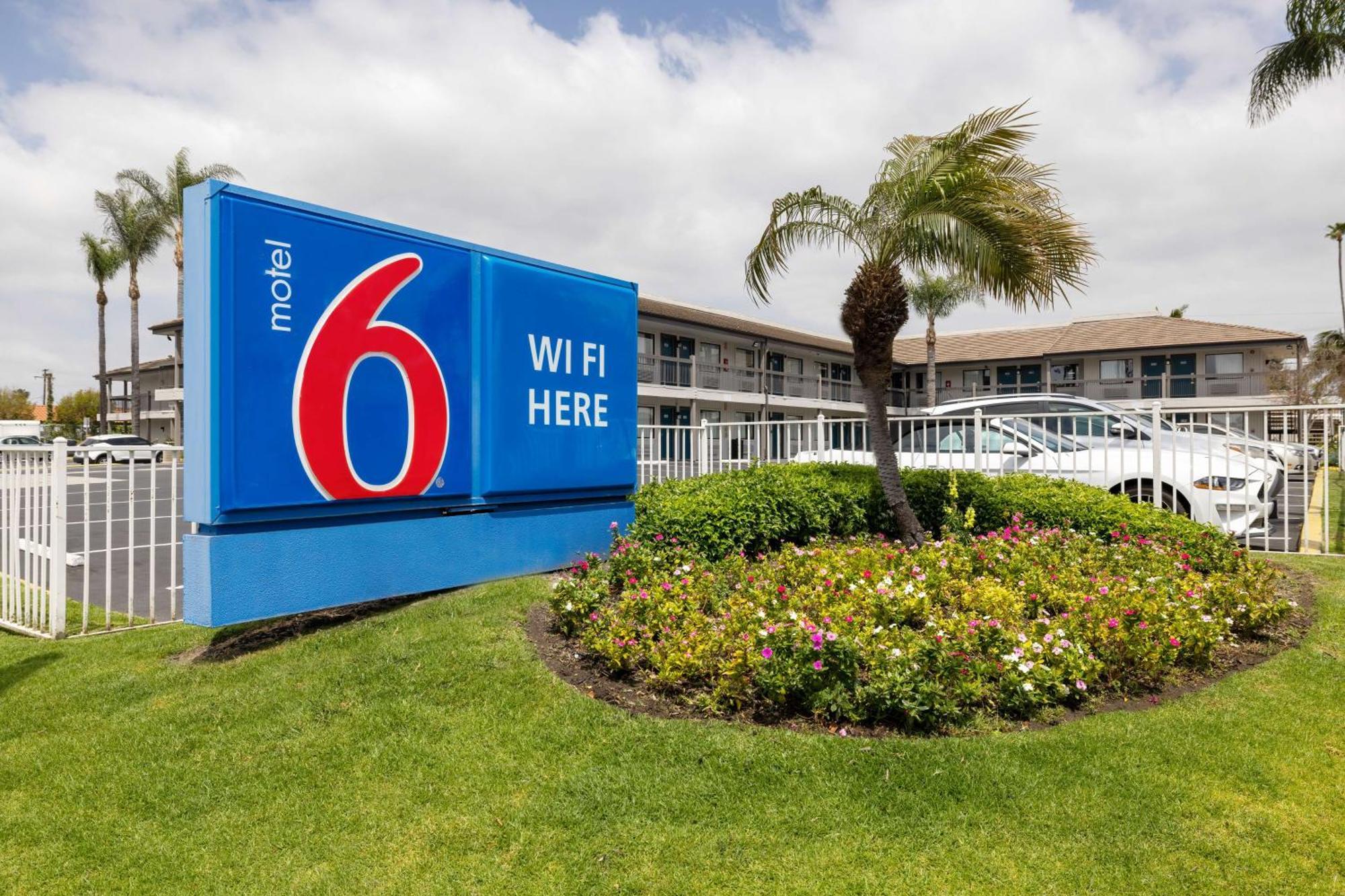 Motel 6-Santa Ana, Ca Eksteriør bilde